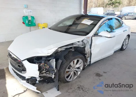 2015 Tesla Model S 70D/85D/P85D из США, поврежденный, VIN 5YJSA1H20FF084994